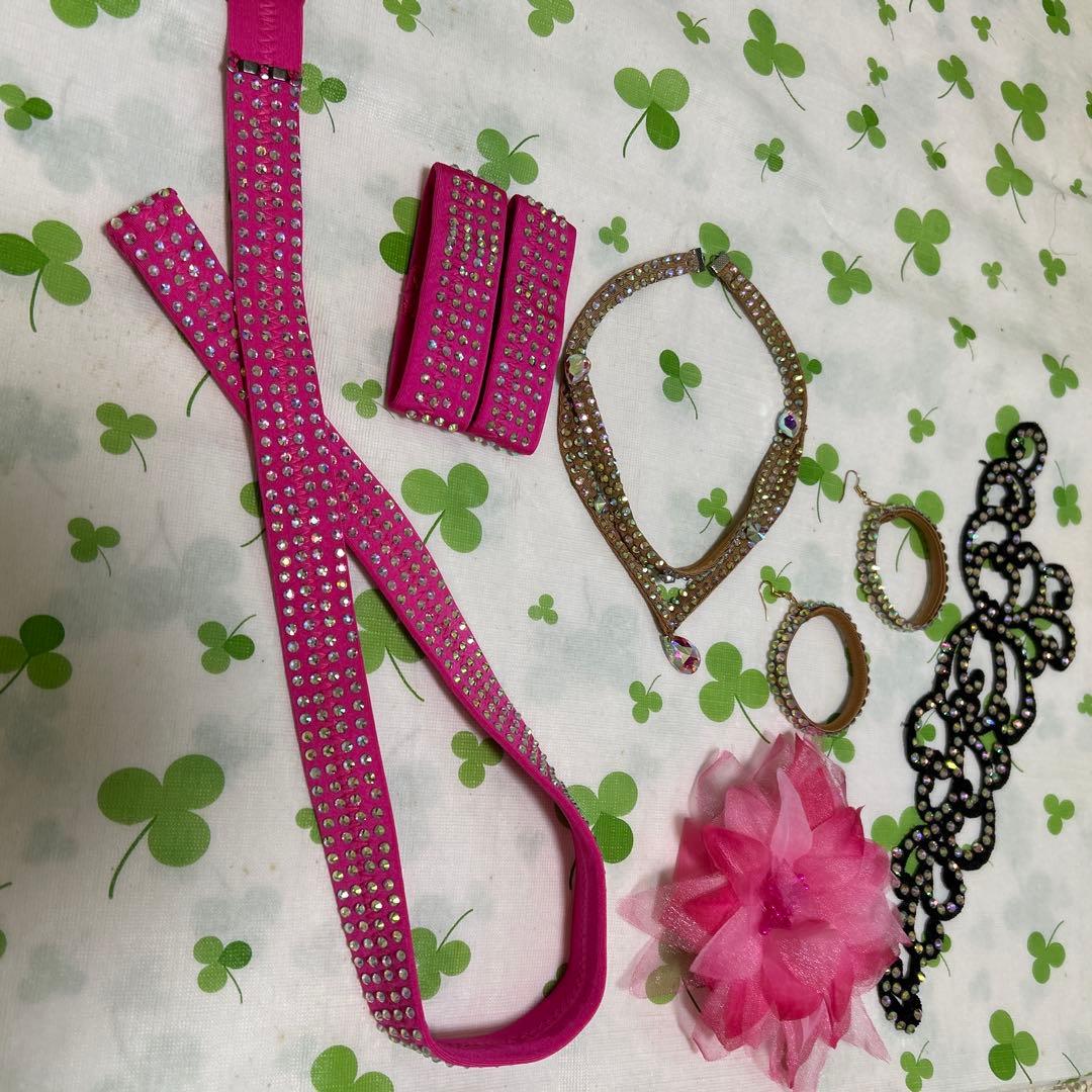 ピンク フリル付きダンスドレス