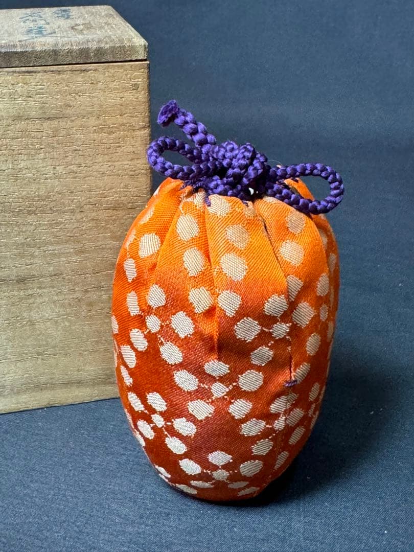 E761 送料無料　茶入　肩衝茶入　仕覆　茶道具　茶室　茶道　共箱