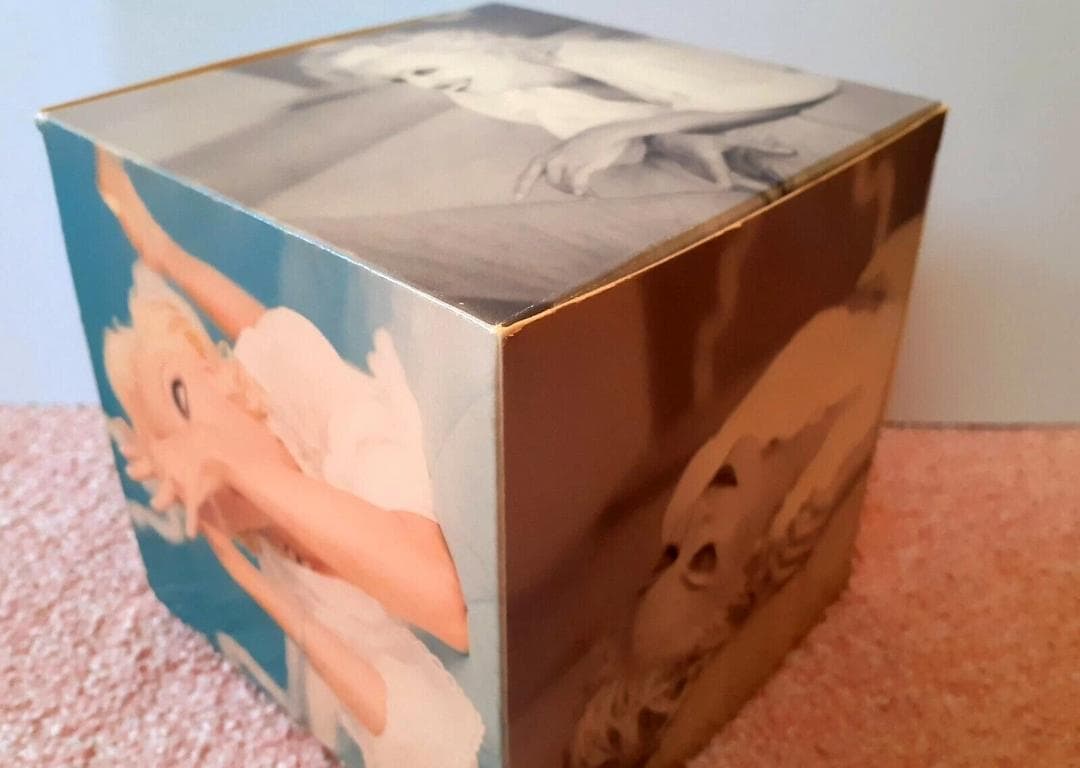 MADONNA　BEDTIME STORIES　宣伝用 ディスプレイ キューブ