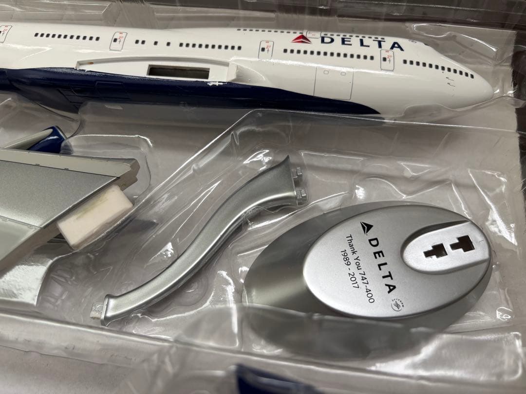 デルタ航空　モデルプレーン　747-400 THANK YOU