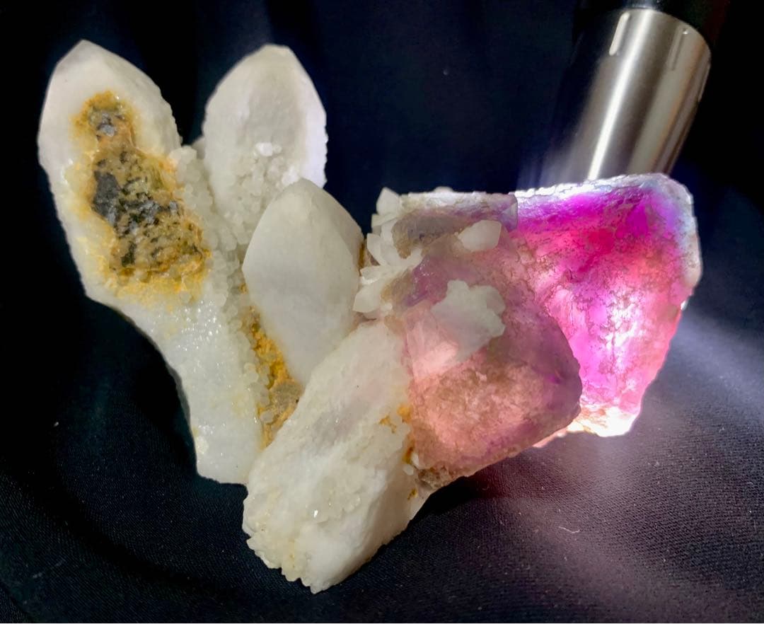 【超希少品・大サイズ】八面体蛍石＆キャンドルクォーツ　共生鉱物