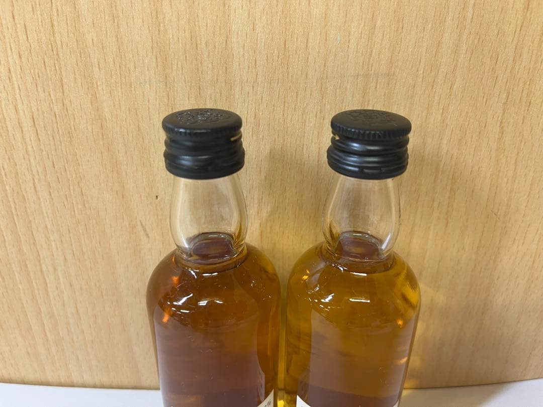 G700 未開栓 希少 サントリー ピュアモルト 7年 ミニボトル 白黒ラベル