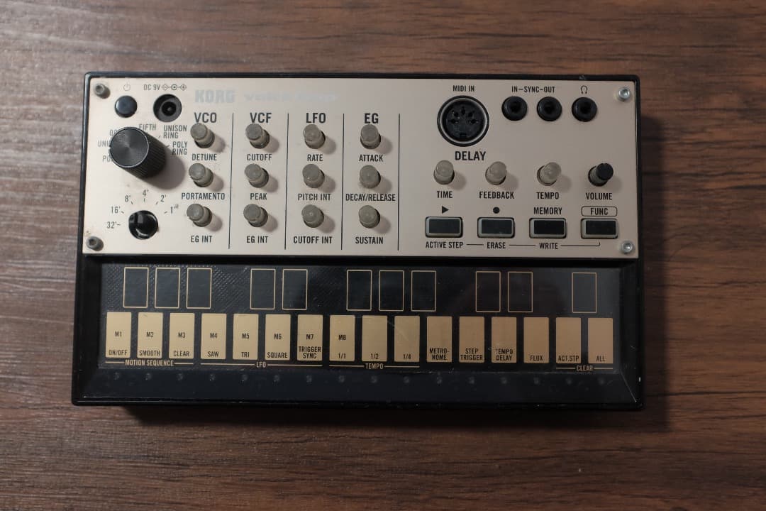 鍵盤楽器 KORG VOLCA KEYS