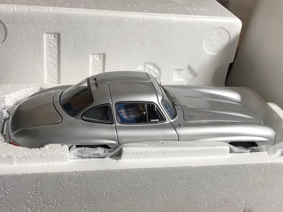最終値下げ Schuco 1/18 メルセデス ベンツ 300SL Coupe