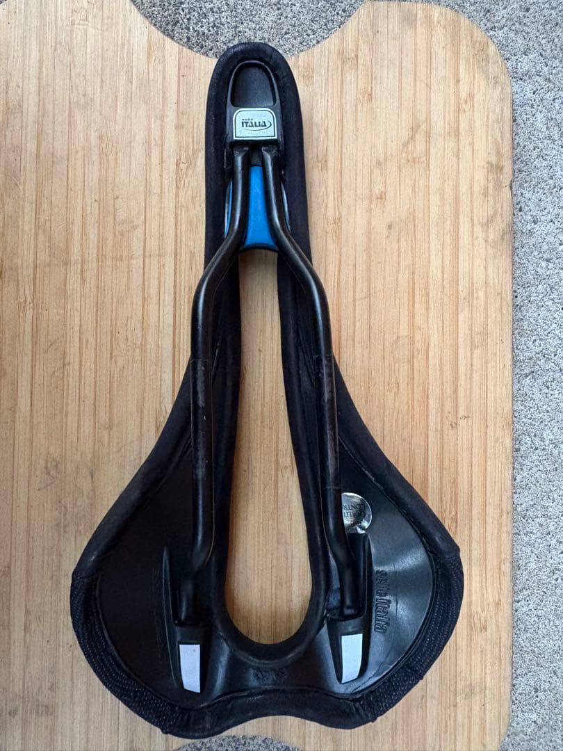 Selle Italia SLR TM SUPERFLOW DAVOS ヌバック