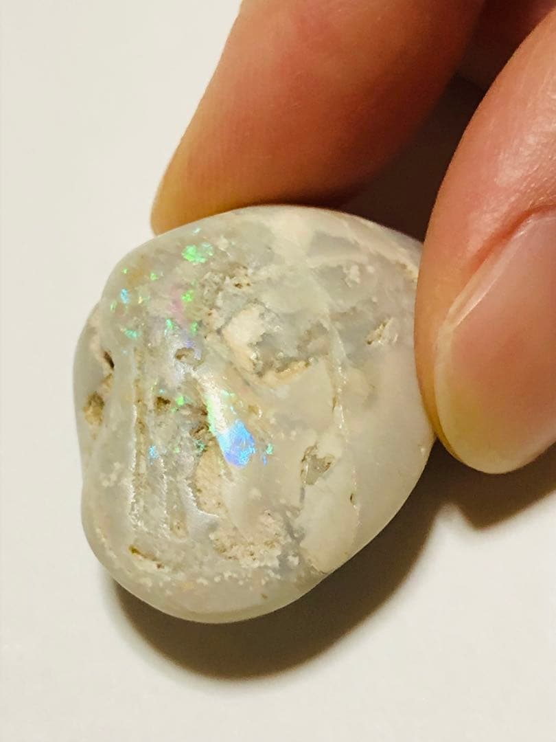 シェルオパール　貝化石　遊色　オーストラリア