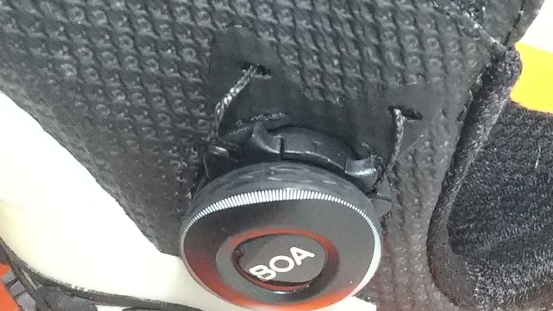 adidasアディダスゴルフシューズ コードカオス22 BOA