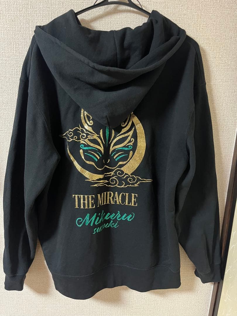 鈴木未来　SHADEパーカー　クリアファイル付