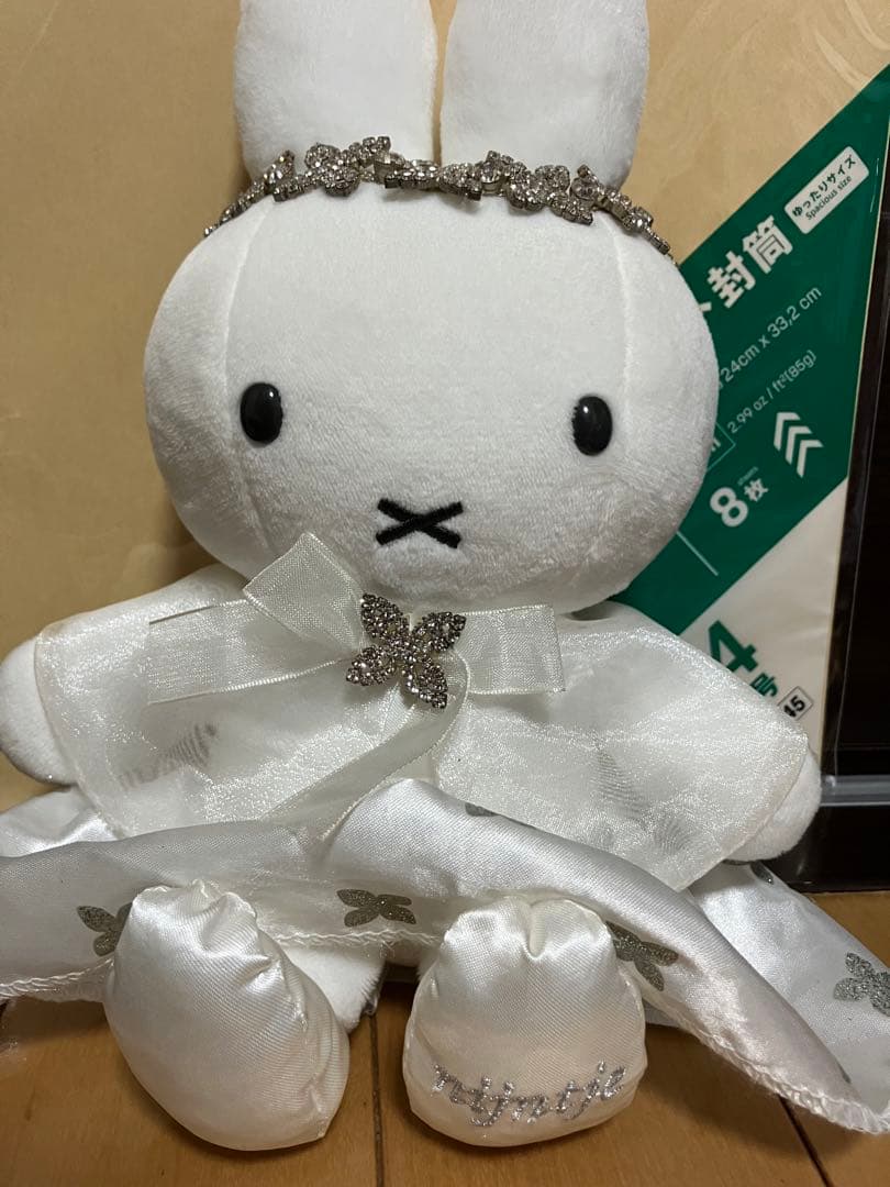純白ミッフィー ぬいぐるみ ハウステンボス限定品