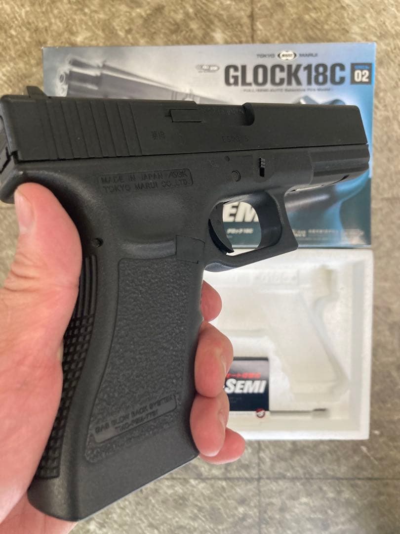 東京マルイ GLOCK18C ガスブローバック・フルオート　中古品　箱付