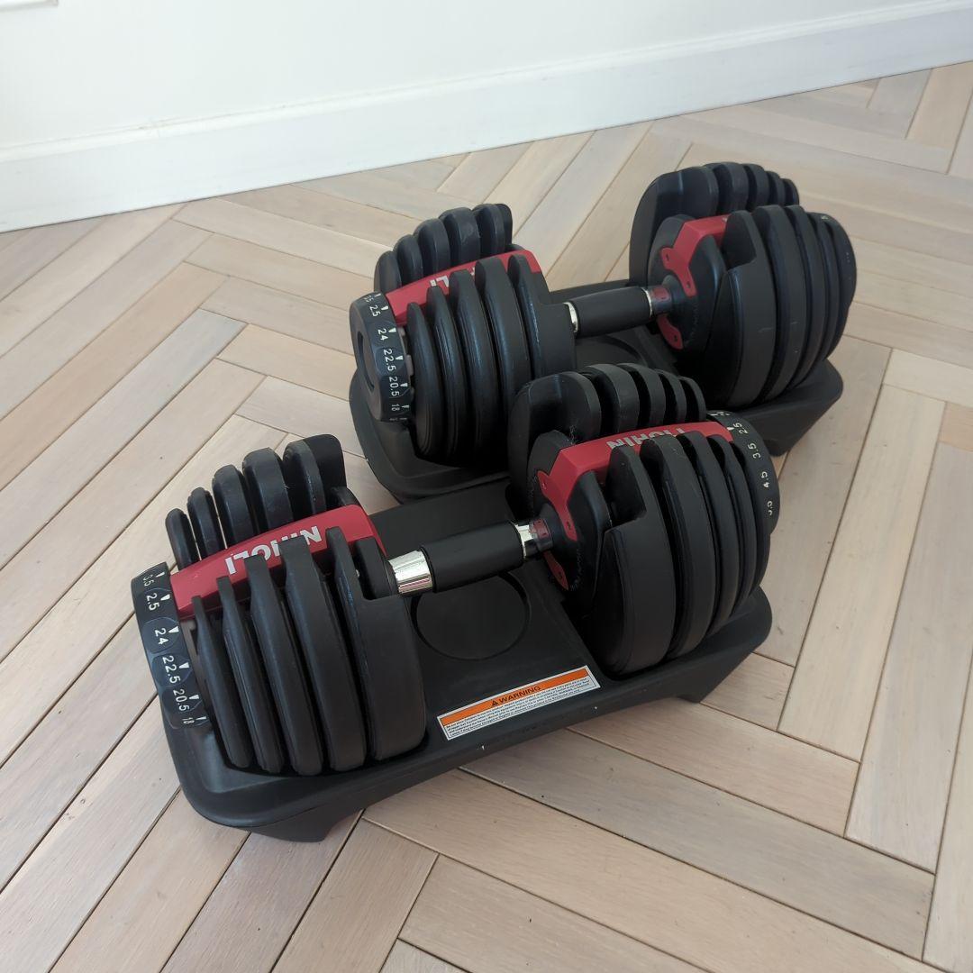 ダンベル　可変式2個(2.5〜24kg）※都内在住手渡しのみ