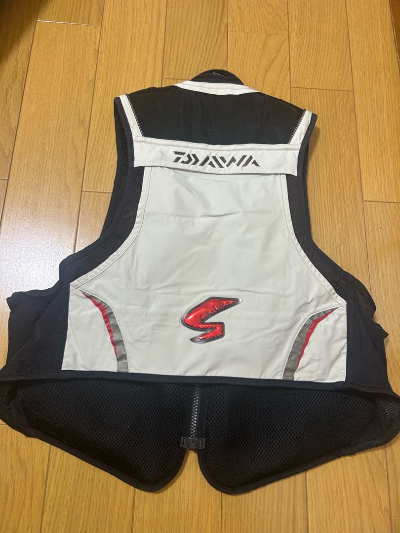 DAIWA フィッシングベストスペシャル