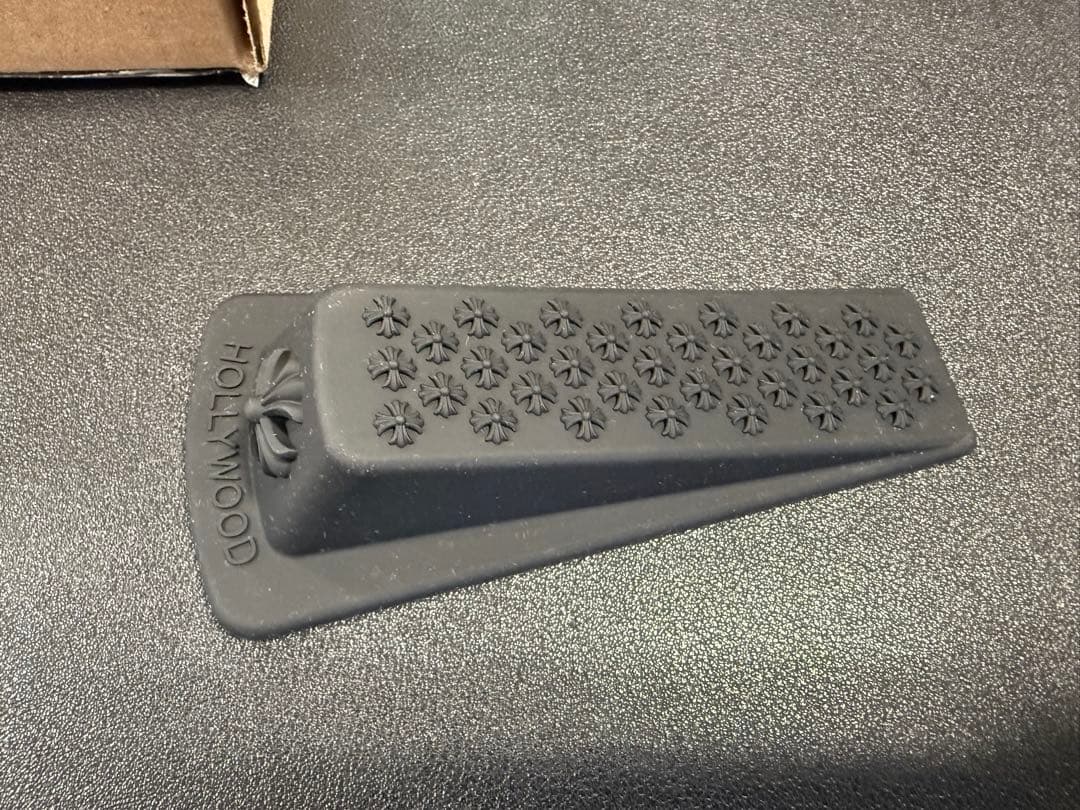 クロムハーツ　2024ノベルティ　ドアストッパー