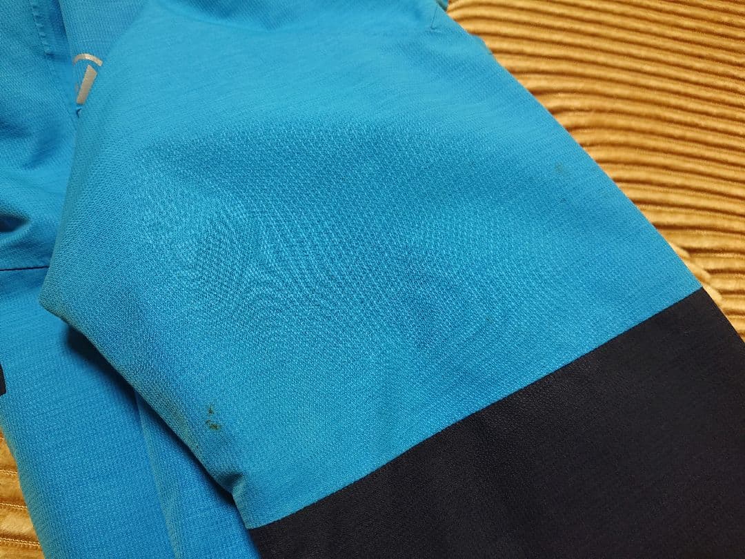 ノースフェイス GORETEXスノーウェア