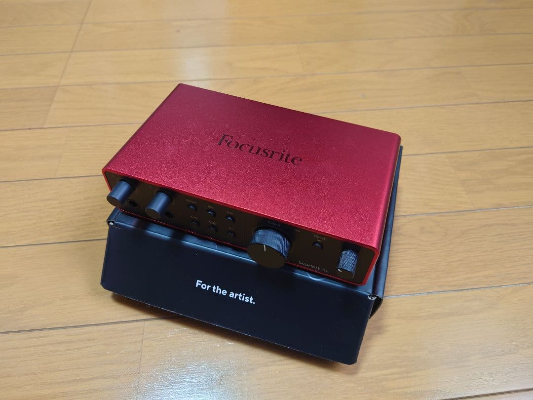 Focusrite Scarlett 2i2(gen.4) インターフェイス