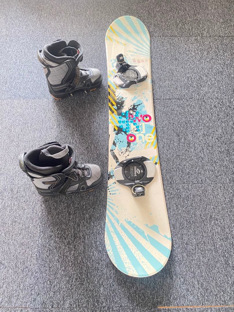 スノーボード　バッグ　ウェア　ゴーグル　グローブ　ブーツ一式