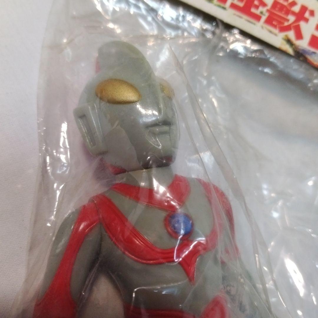 1999 帰ってきたウルトラマン(ポーズ)ブルマアク復刻版 未開封品
