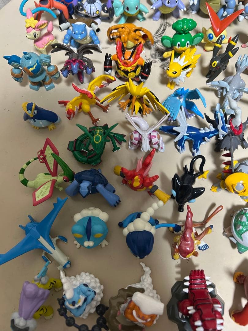 モンコレ まとめ売り 80体以上 ポケットモンスター