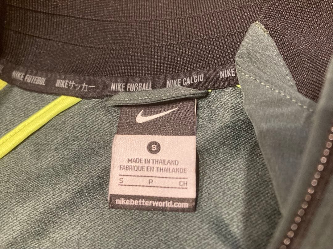 ブラジル代表　トレーニングウェア　上下