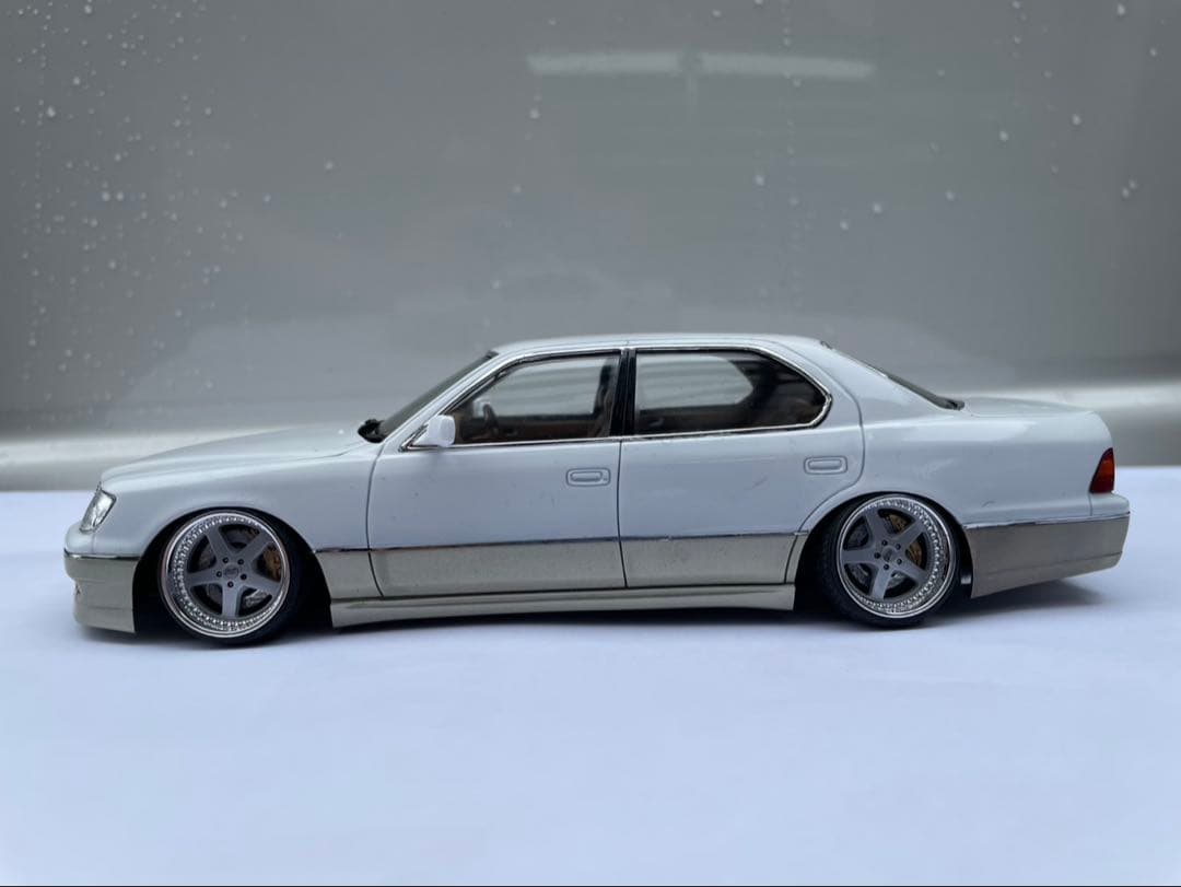 1/24 セルシオ　UCF21の完成品