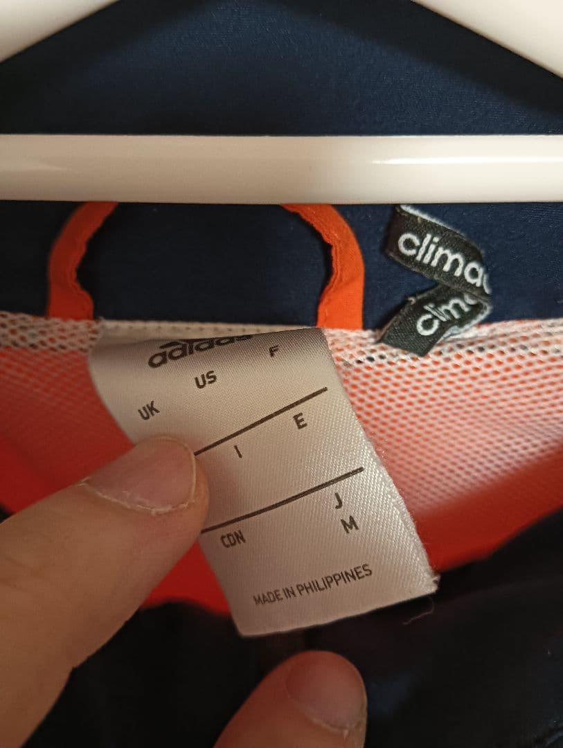 支給品　アルビレックス新潟　ジャケット　M　ジャージ　トレーニングトップ