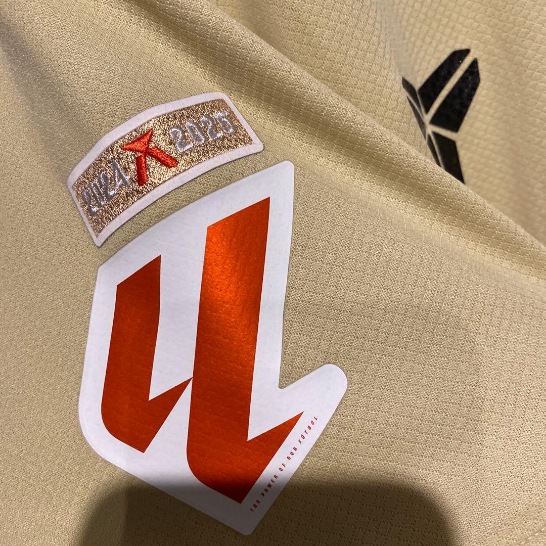 フレンキー・デ・ヨング　バルセロナ　 25/26　アウェイ　リーグ仕様