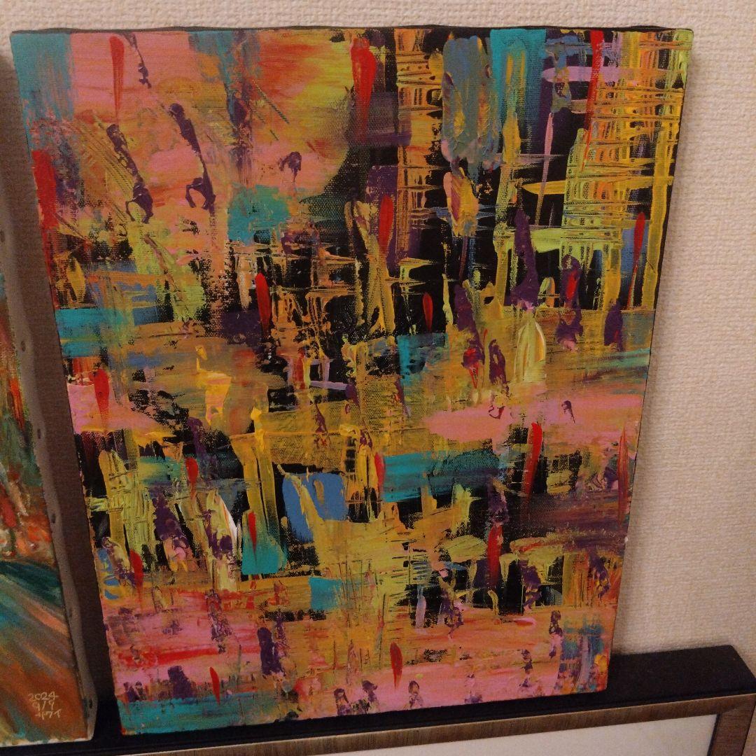 アクリル抽象画 多彩な色合い