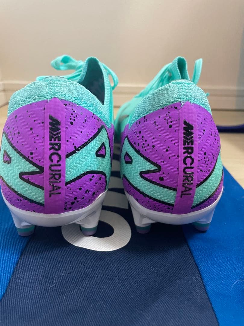Nike Mercurial サッカーシューズ ミントグリーン・紫