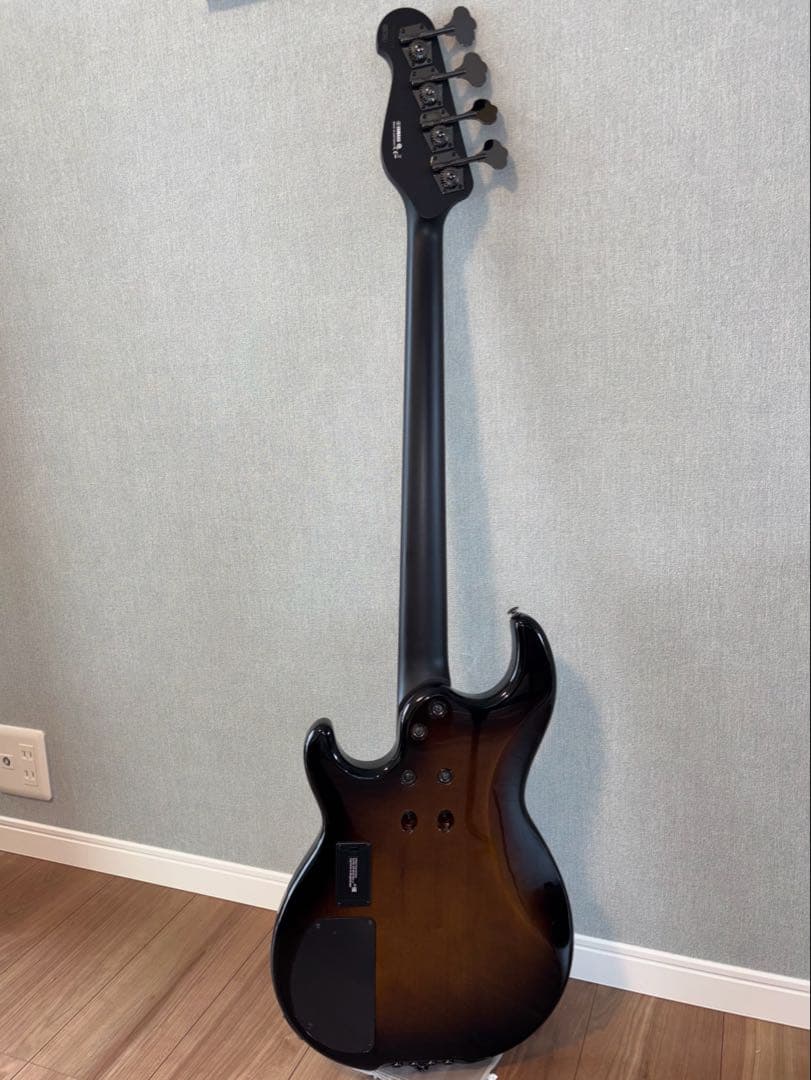 YAMAHA BB734A DCS ダークコーヒーサンバースト　エレキベース