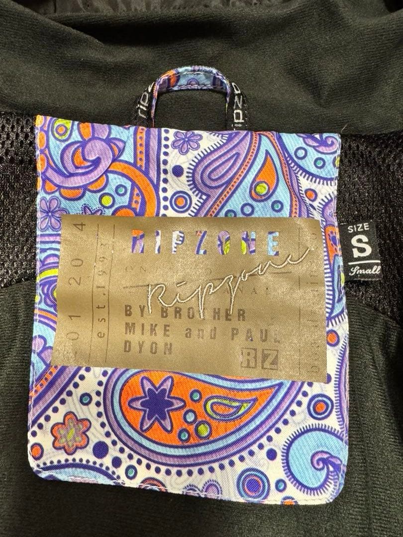 【美品】上RIPZONE Ｓ/下ミストラル　Ｍ スノーボードウェアセット