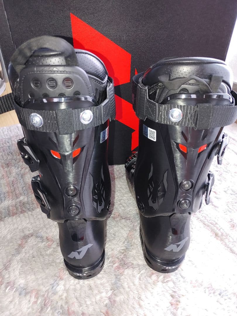 Nordica Dobermann 5RD M 25.5 シェルのみ