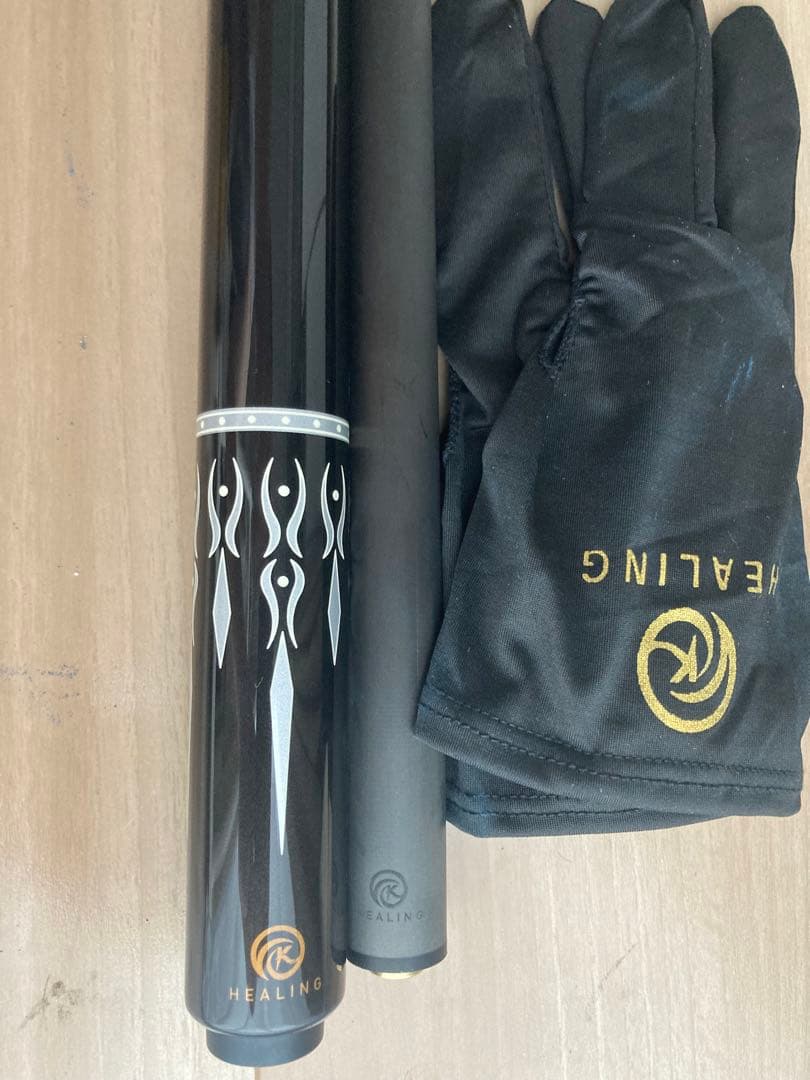 ビリヤードキュー　カーボンシャフト装備　プレイキュー　未使用品　おまけ付き