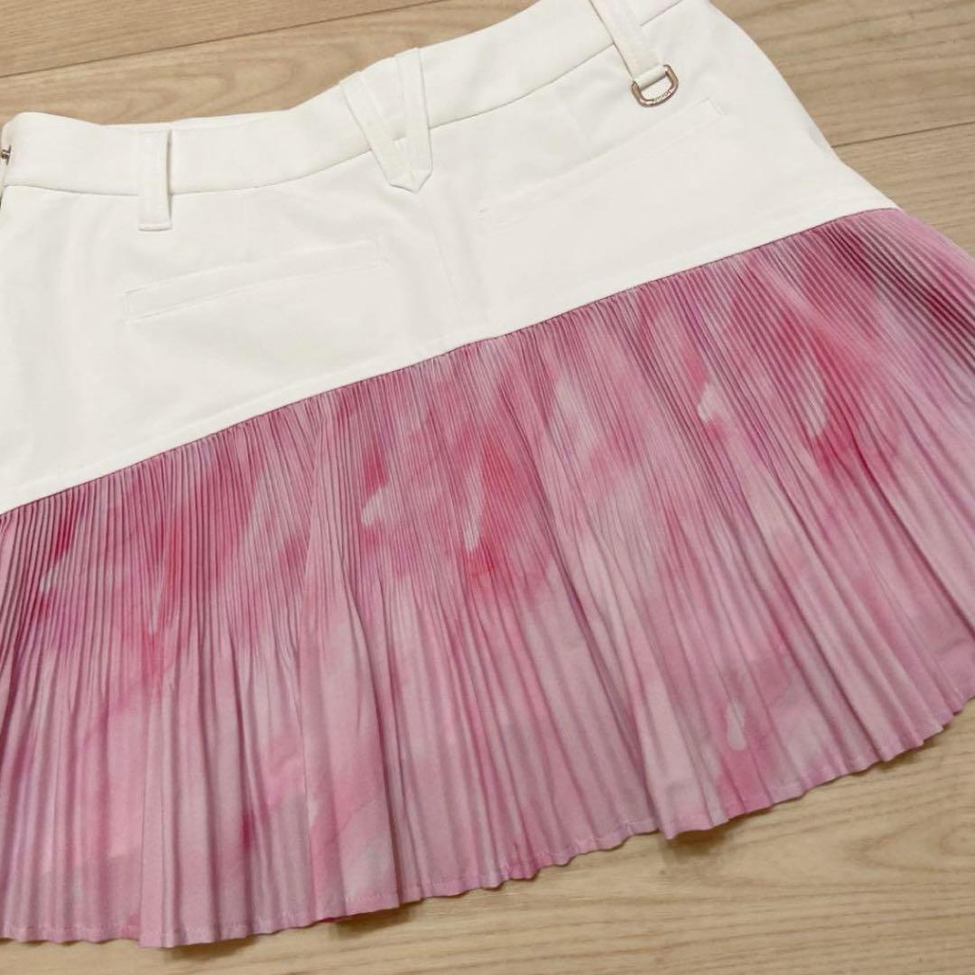 DESCENTE LUXE COLLECTION 2022年モデル　スカート