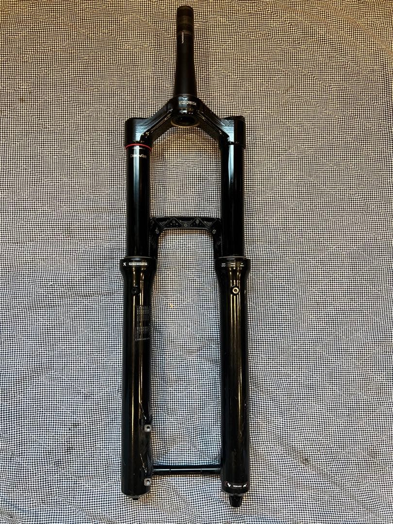 ROCKSHOX ZEB SELECT 29インチ ロックショックス