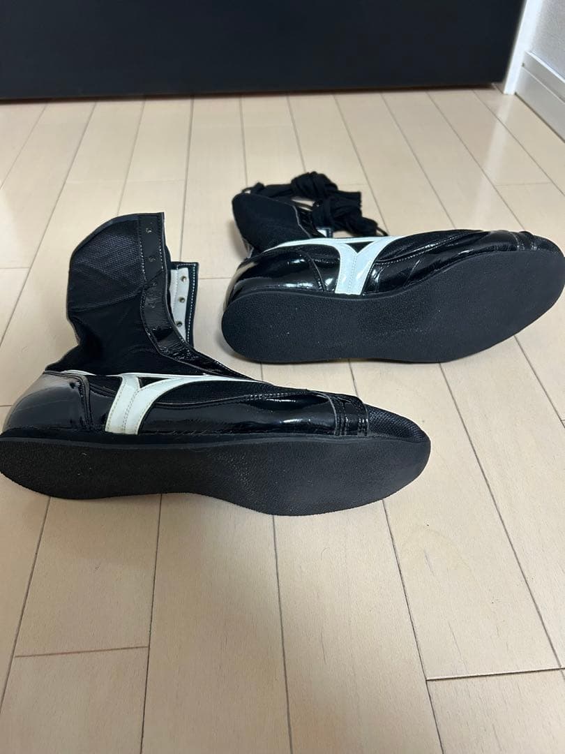 ミズノ　ボクシングシューズ　ミッドカット　フィニッシャー