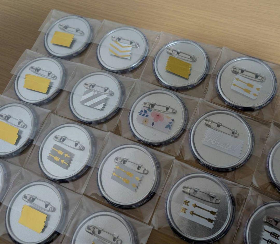 プロセカ　暁山瑞希　グリッター缶バッジ　グリ缶　14B　ニーゴ　ボクキミ