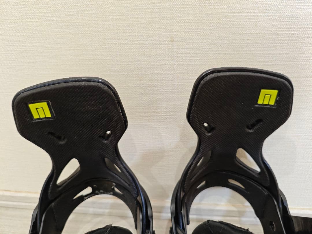 NOW ipo Mスノーボードビンディング バインディング