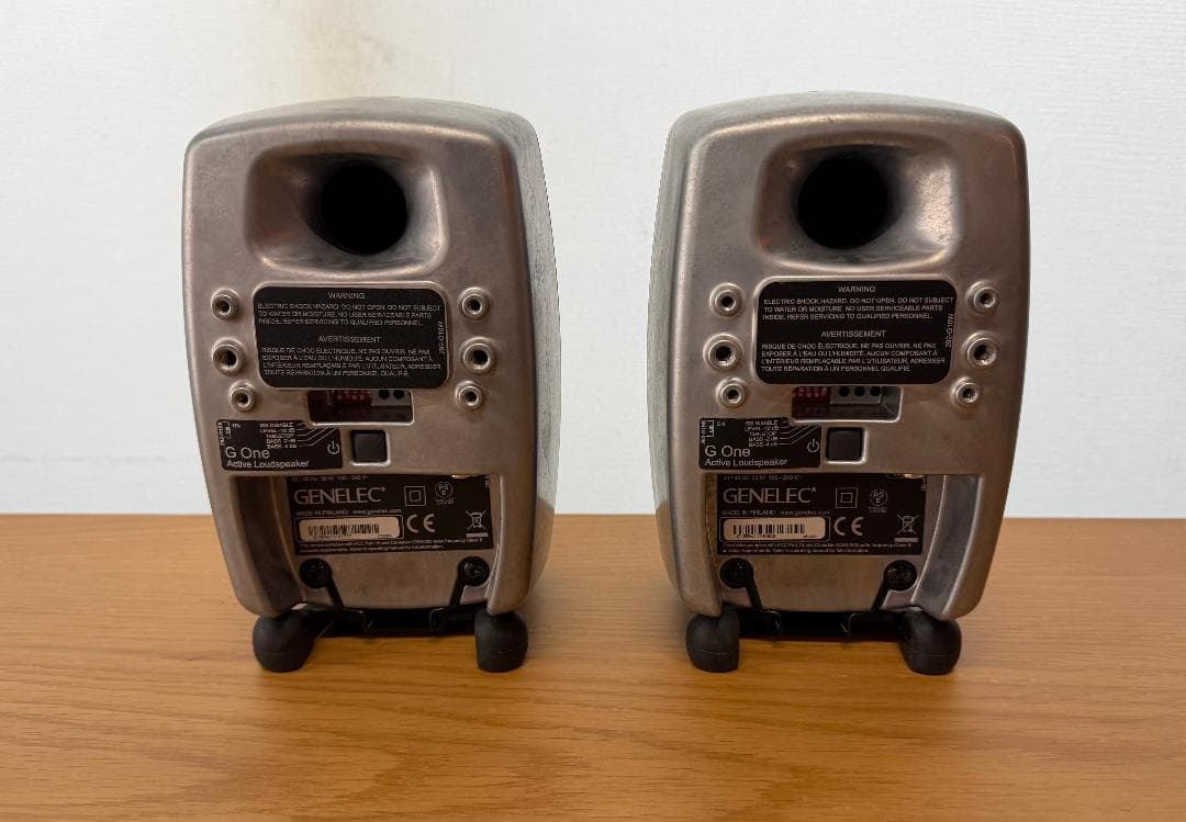 GENELEC G One RAW スタジオモニタースピーカー