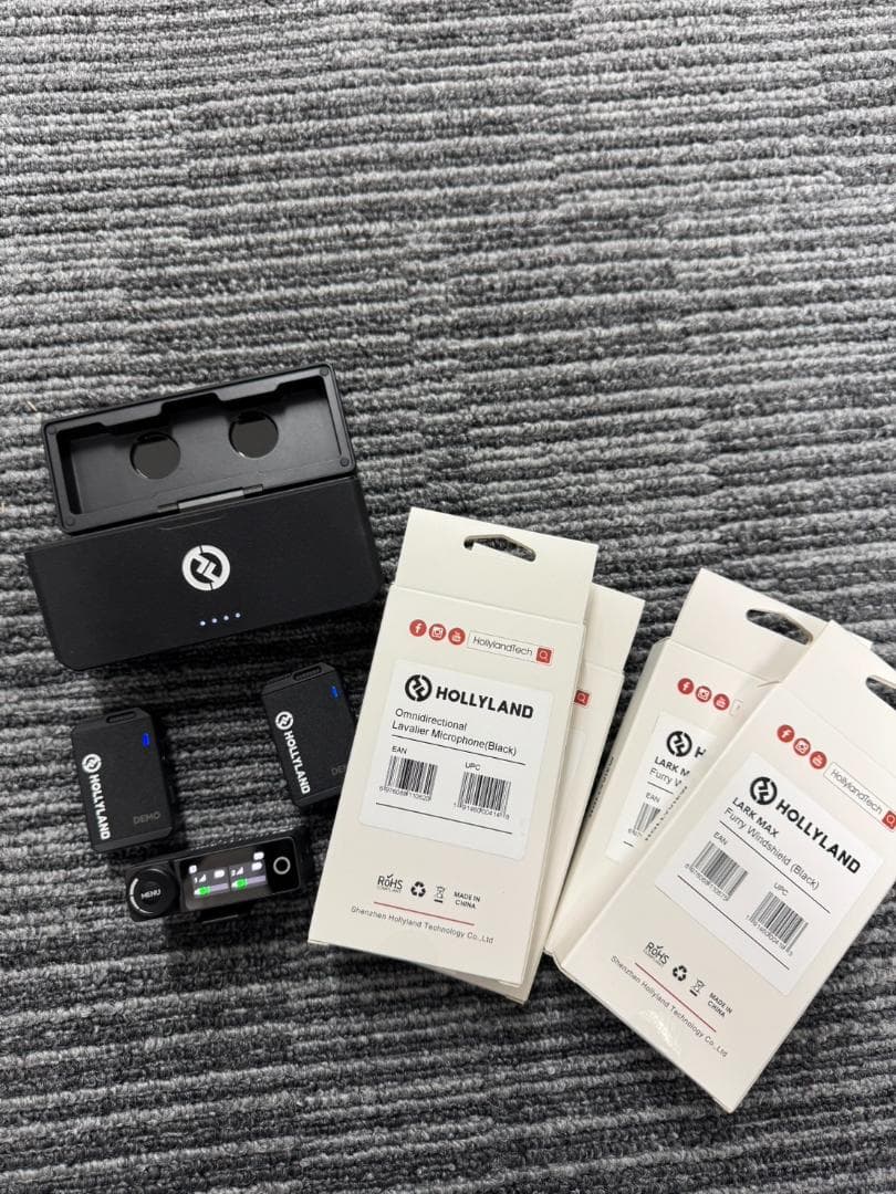 HOLLYLAND LARK MAX DUO ラベリア/風防オプション付き2