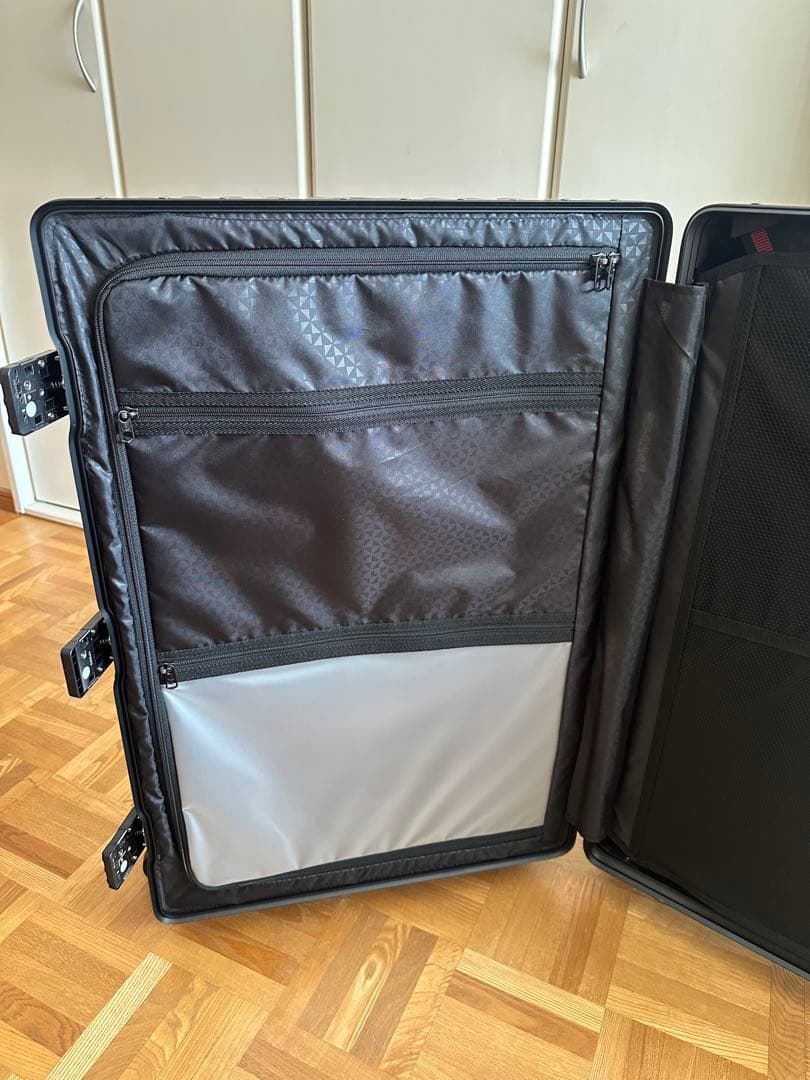 ソフト　キャリーケース ブラック