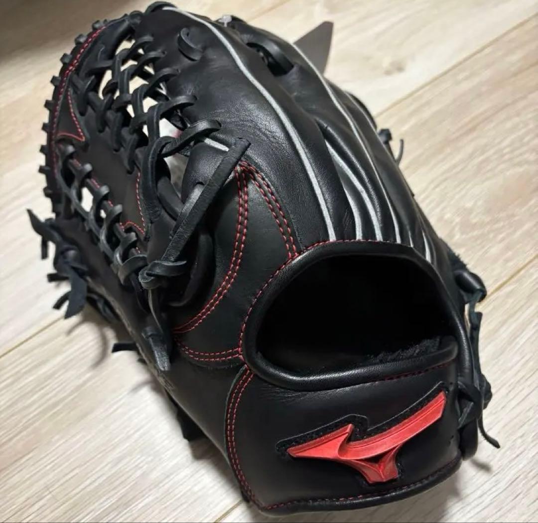 ミズノ ウィルドライブレッド　一般軟式グローブ 外野手用　左投げ用グローブ