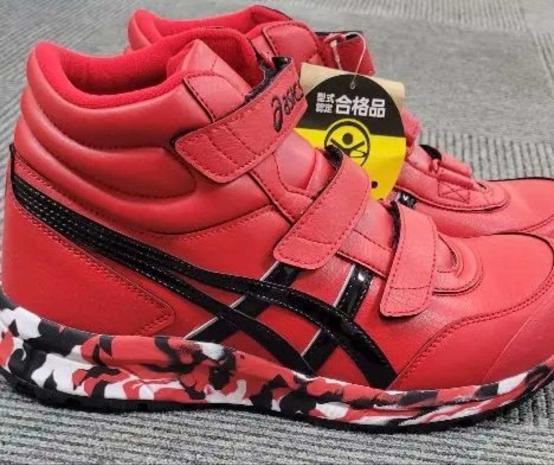 asics　安全靴　　27センチ　　限定販売