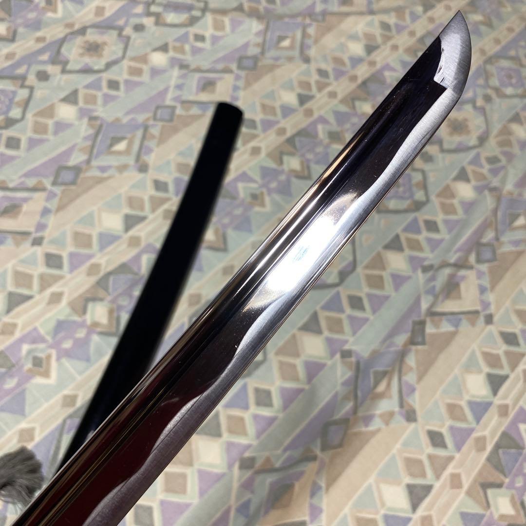 高級居合刀 黒灰色柄 松竹梅透し丸鍔 黒呂鞘