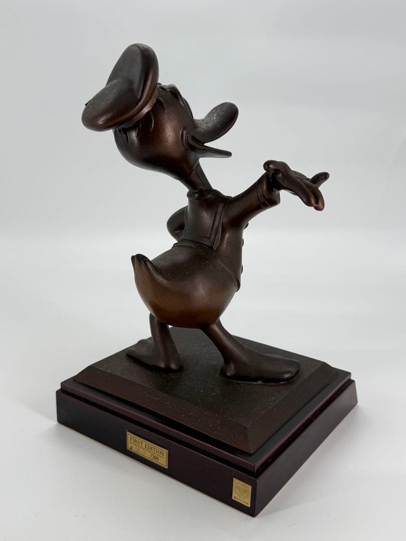 【希少】ペデストリアン ブロンズ ドナルドダック像　レア