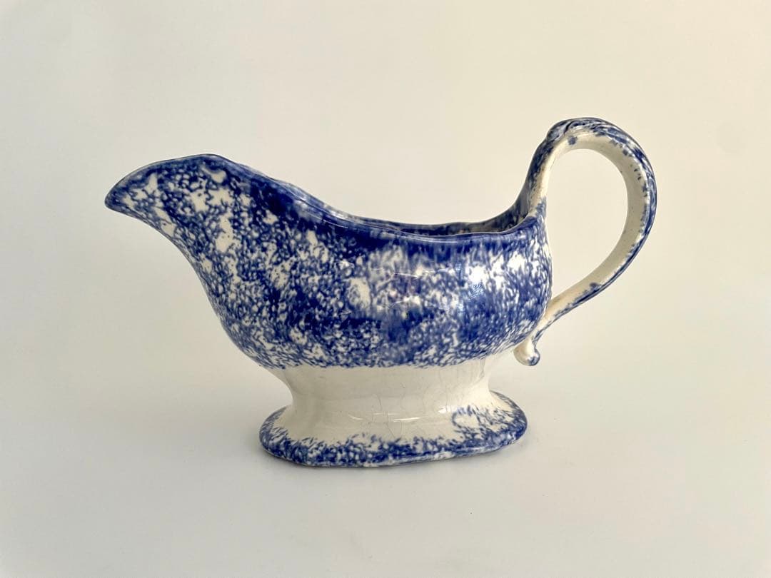 イギリス アンティーク 陶器製 青白のクリーマー