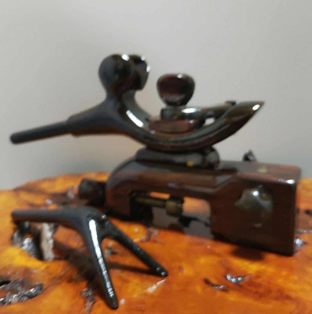 ヘラブナ釣り☆希少カウンター付き黒檀弓型万力☆竿枕付き★ラスト1点のみ★193