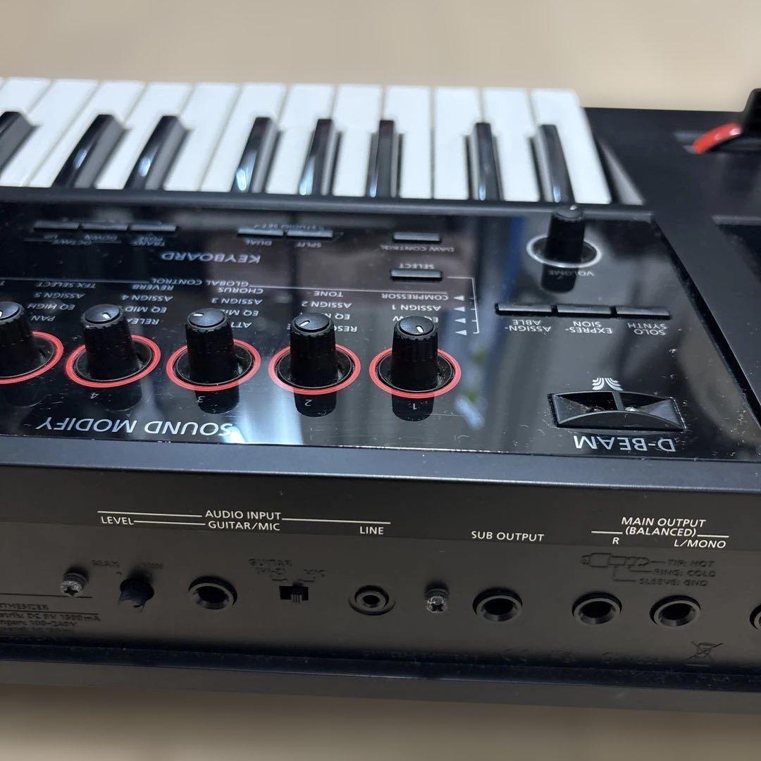 Roland FA-06 シンセサイザー 美品