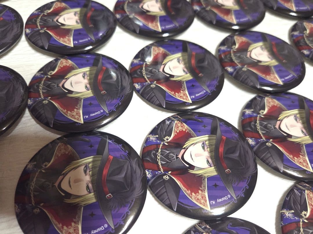 ツイステ ルーク スケアリー カプセル缶バッジ 痛バ