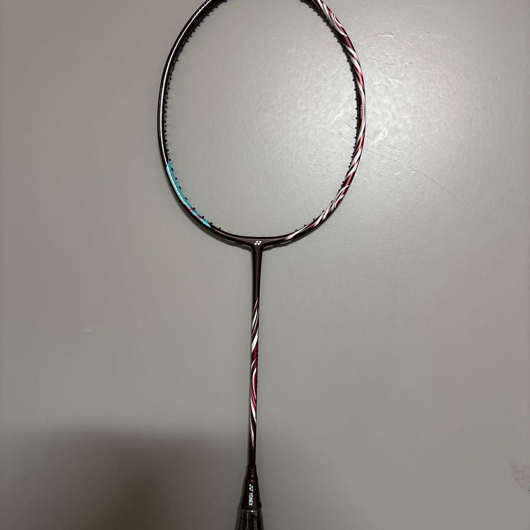 YONEX バドミントンラケット　ASTROX100ZZ