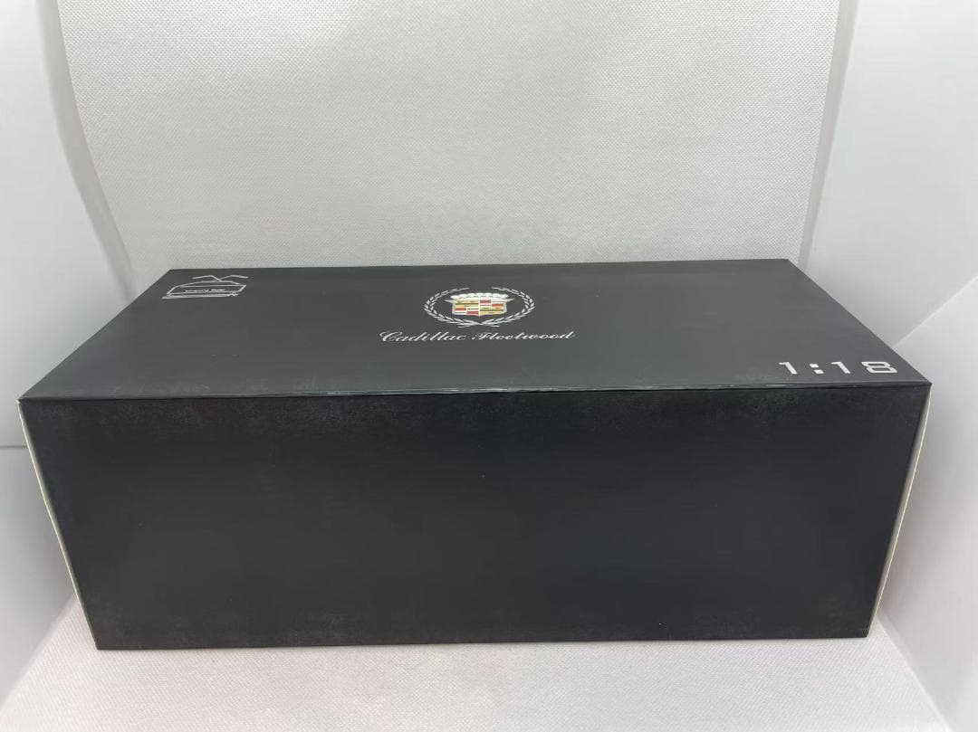 103-010 XIAOGUANG 1/18 キャデラック フリートウッド